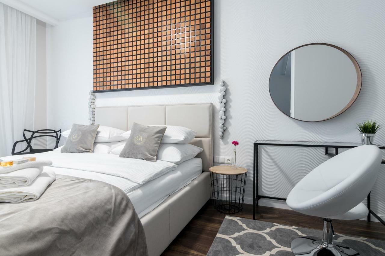 Ga Luxury Apartments W19 Kraków Eksteriør billede